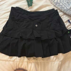 Size 6 lulu skirt